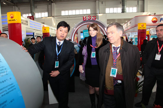 Gazprom Delegation Visits cippe2012(图3)