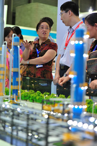 First Day Visitor Account of cippe Shanghai2012 Hits New High(图3)